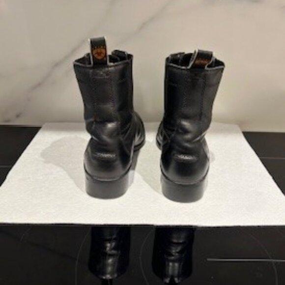 Ariat Front Zip Boots - Size 8.5 - Picture 4 of 6